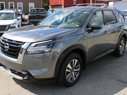 Certified 2022 Nissan Pathfinder SL