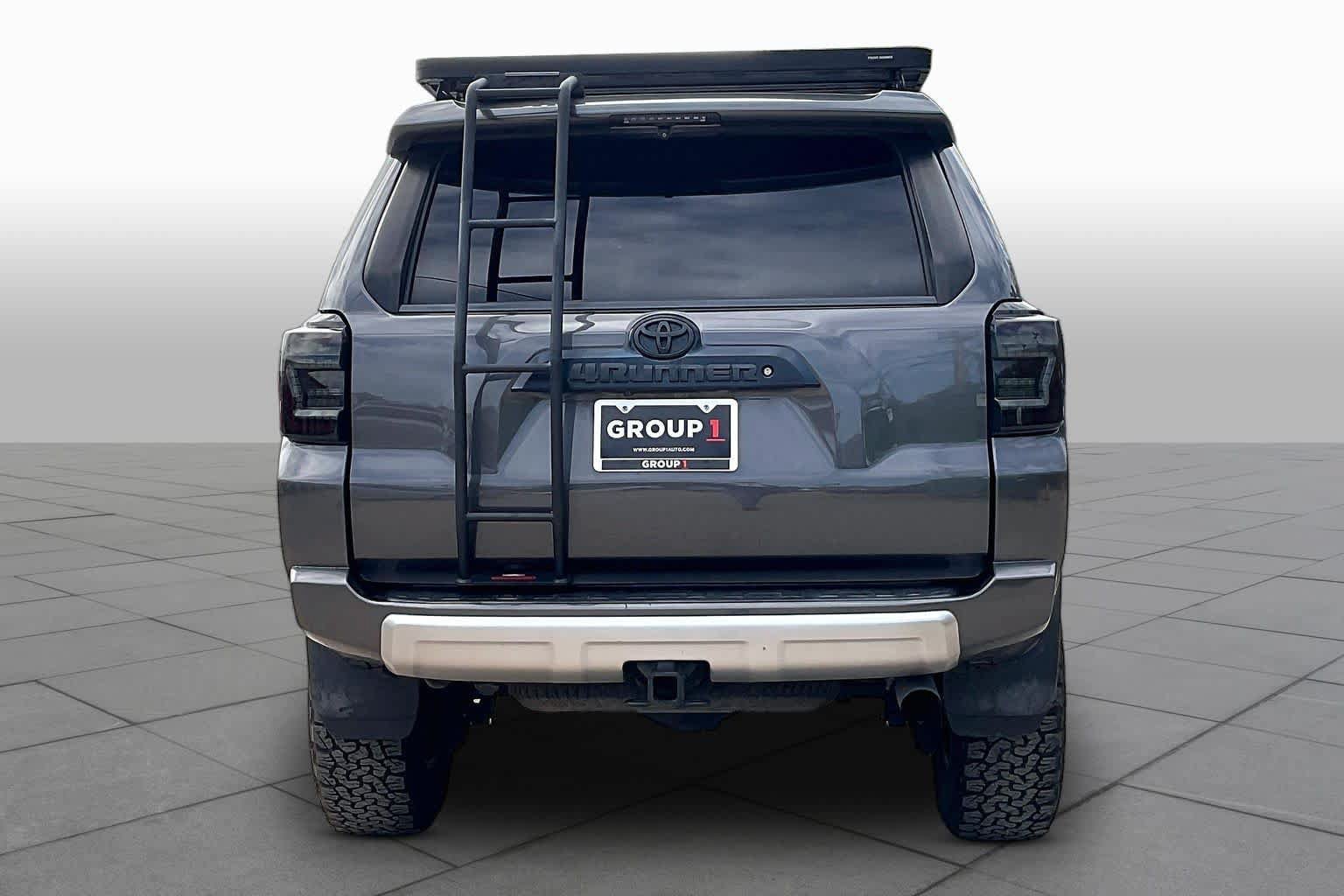 Used 2019 Toyota 4Runner TRD Off-Road Premium AWD/4WD image 5