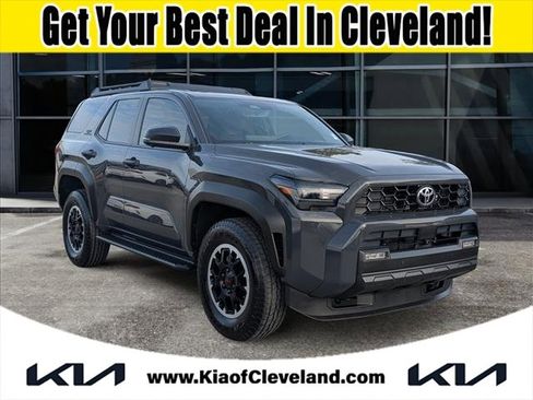 Used 2025 Toyota 4Runner TRD Off-Road Premium image 1