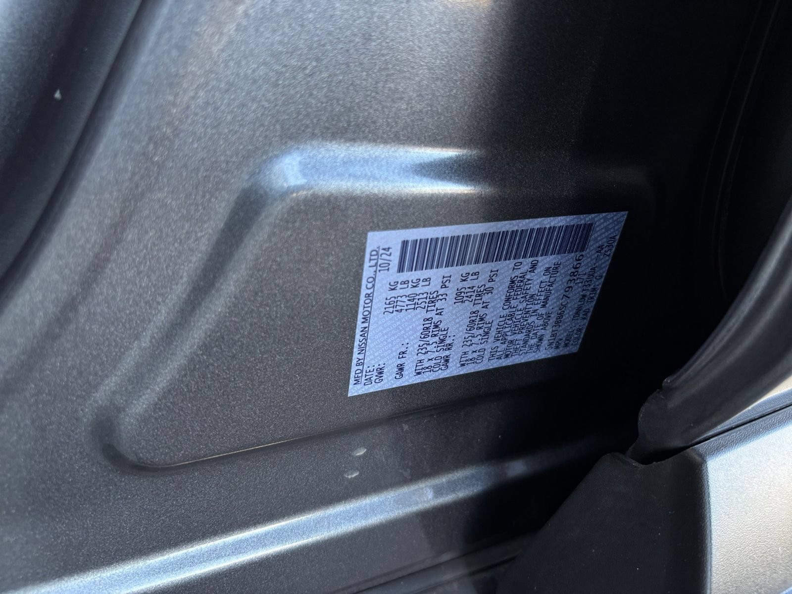 Used 2025 Nissan Rogue SV AWD/4WD image 30