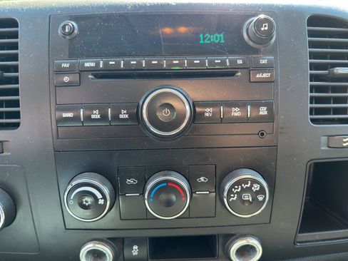 Used 2012 Chevrolet Silverado 1500 LT image 30