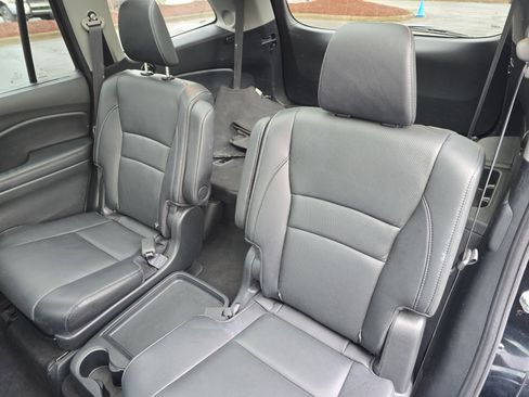 Used 2021 Honda Pilot Elite image 14