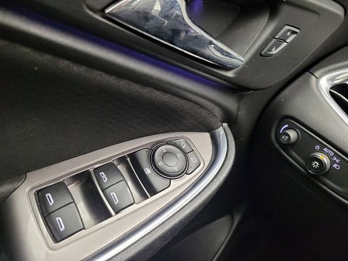 Used 2017 Chevrolet Malibu Hybrid FWD image 27