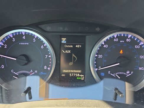 Used 2019 Toyota Highlander Plus image 18