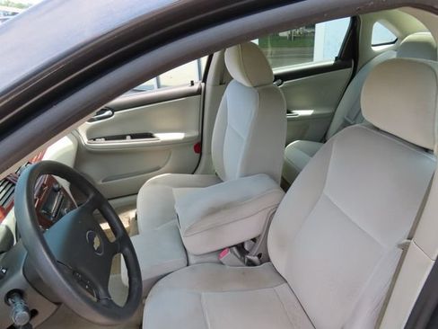 Used 2008 Chevrolet Impala LS FWD image 12