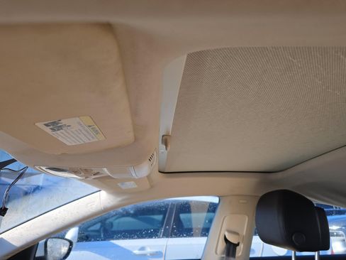 Used 2013 Volkswagen CC Lux image 15