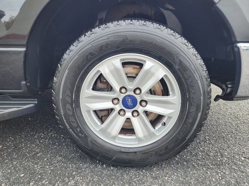 Used 2010 Ford F150 XL image 12