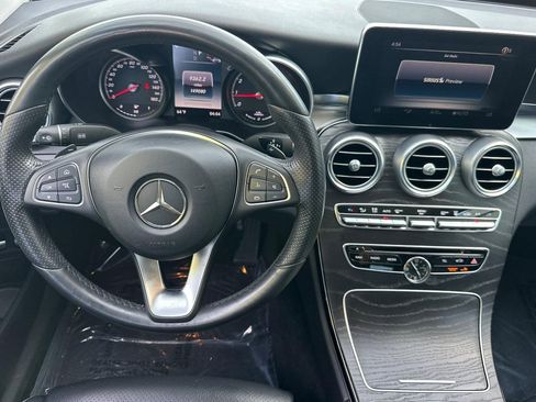 Used 2016 Mercedes-Benz C 350e Sedan image 29