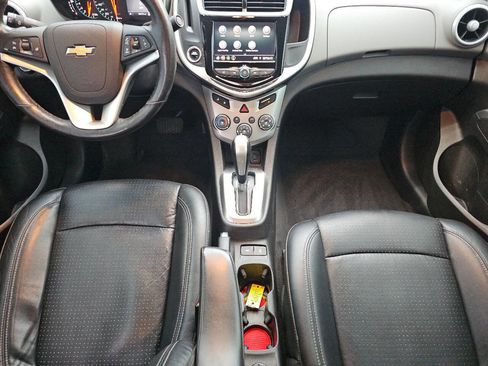 Used 2020 Chevrolet Sonic Premier image 22