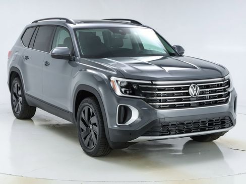 New 2026 Volkswagen Atlas SE image 15