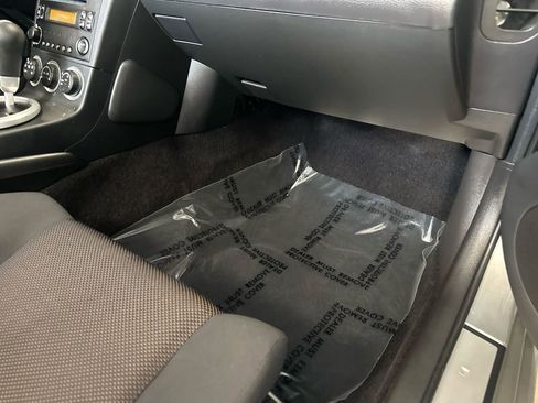 Used 2004 Nissan 350Z Enthusiast w/ Side Airbags Pkg image 79