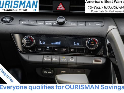 New 2025 Hyundai Elantra SEL image 20