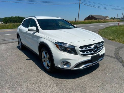 Used 2020 Mercedes-Benz GLA 250 4MATIC image 3