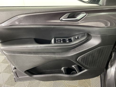 Used 2023 Jeep Grand Cherokee L Laredo w/ Luxury Tech Group I image 14