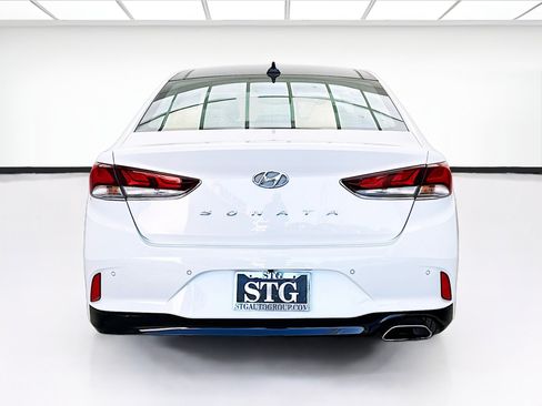 Used 2019 Hyundai Sonata Limited w/ Ultimate Package 04 FWD image 5