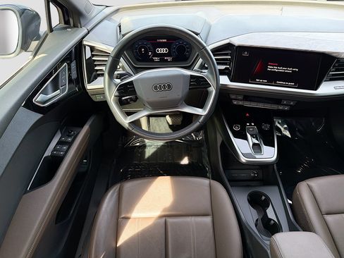 Used 2024 Audi Q4 e-tron Premium image 16