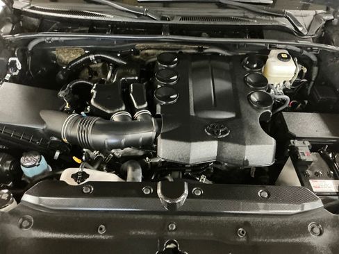 Certified 2024 Toyota 4Runner TRD Off-Road Premium w/ Off Road Premium Plus Package image 9