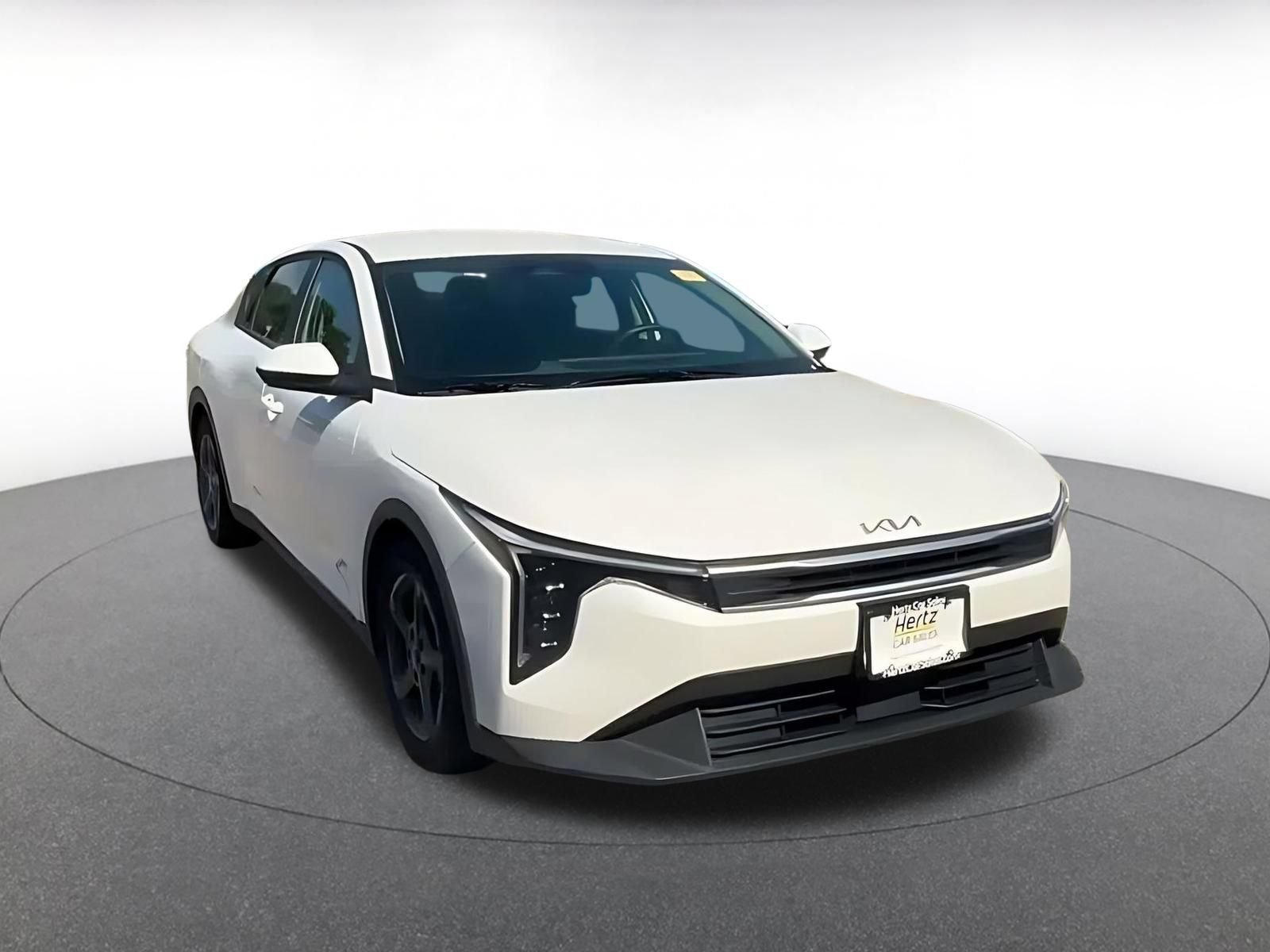 Used 2025 Kia K4 FWD image 3