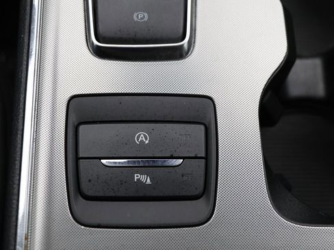 Used 2024 Ford Edge Titanium image 26