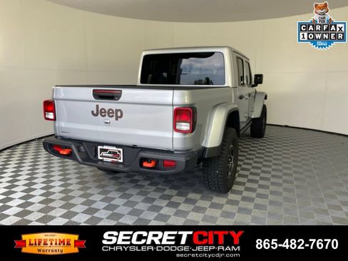 Used 2023 Jeep Gladiator Mojave w/ Cold Weather Group AWD/4WD image 7