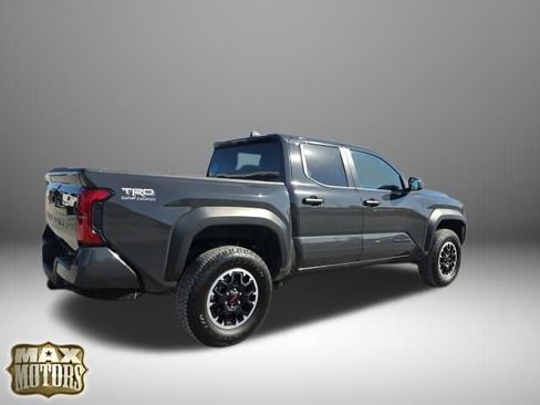 Used 2025 Toyota Tacoma TRD Off-Road image 11