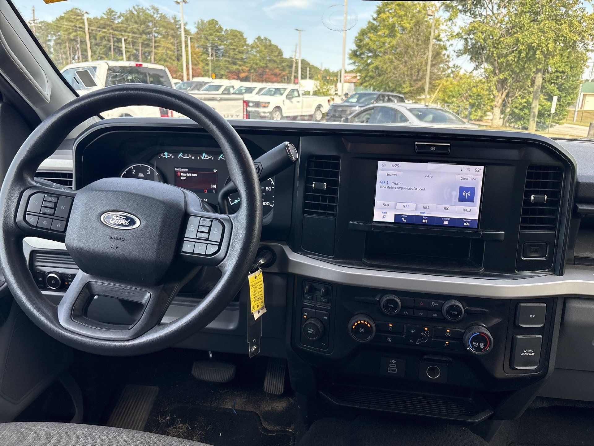 Used 2026 Ford F350 XLT AWD/4WD image 3