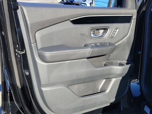 Certified 2025 Honda Pilot EX-L image 20