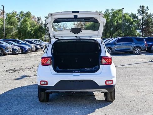 New 2026 Hyundai Venue SEL image 7