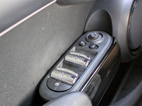 Used 2024 MINI Cooper S image 25