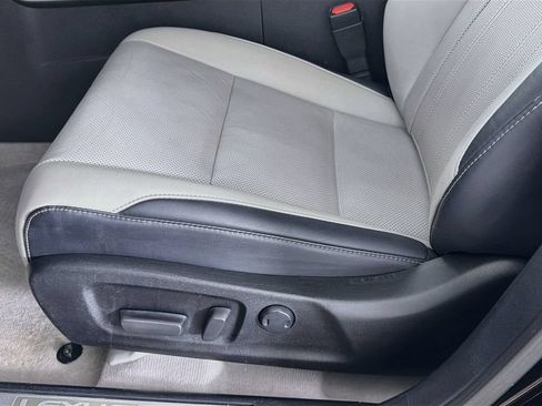 Used 2019 Lexus RX 350 FWD w/ Premium Package image 25