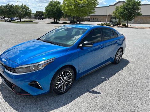 Used 2022 Kia Forte GT-Line FWD image 1