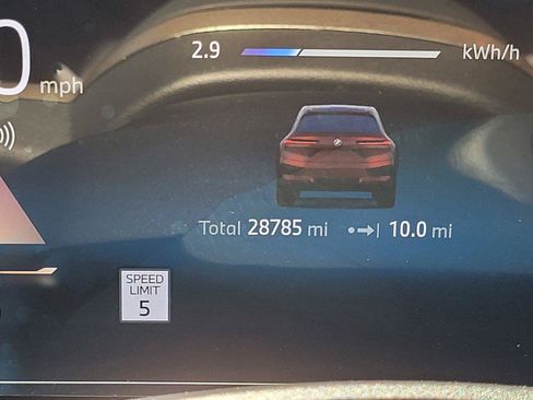 Used 2024 BMW iX xDrive50 w/ Sport Package AWD/4WD image 33