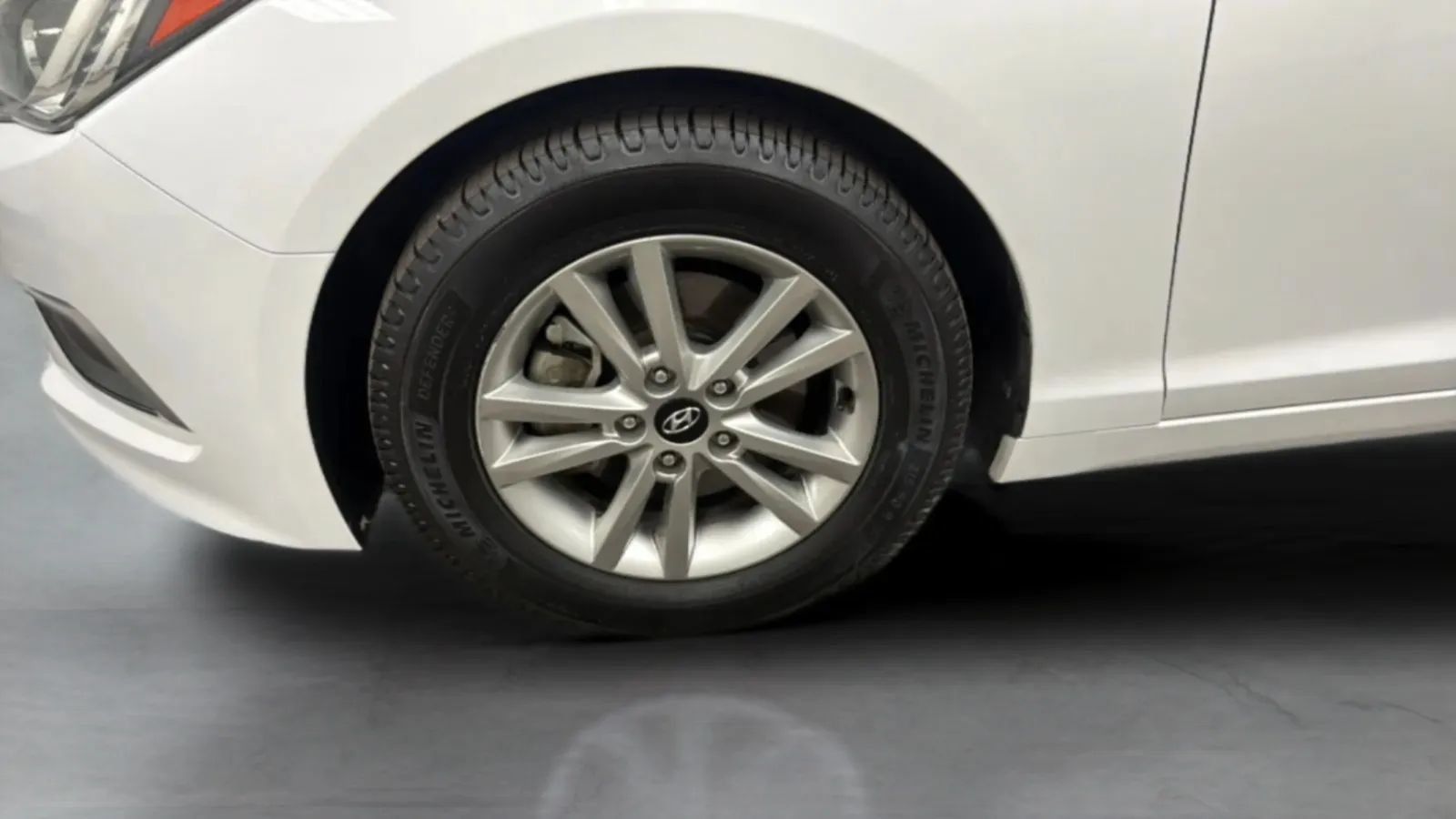 Used 2016 Hyundai Sonata SE FWD image 28