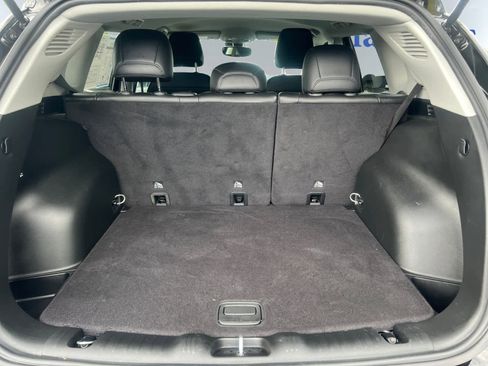 Used 2022 Jeep Compass Trailhawk image 6