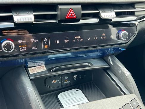 New 2026 Kia Sportage X-Line AWD/4WD image 21