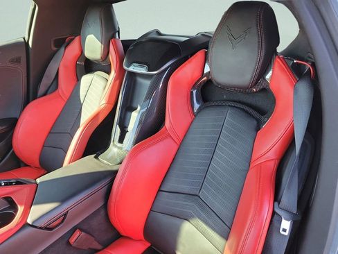Used 2025 Chevrolet Corvette E-Ray w/ Stealth Interior Trim Package image 22