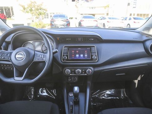 Certified 2025 Nissan Kicks Play S FWD image 11
