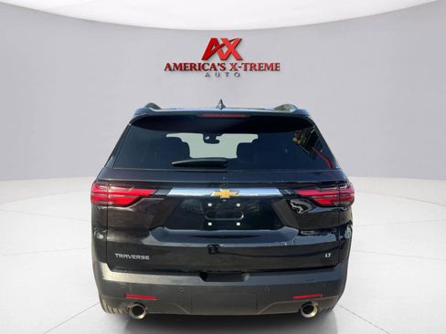 Used 2022 Chevrolet Traverse LT FWD image 5
