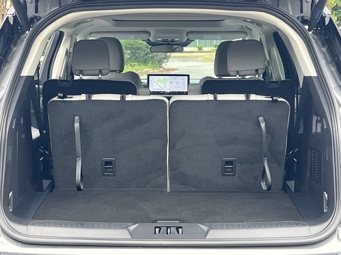 New 2026 Ford Explorer Active w/ Active Comfort Package AWD/4WD image 19