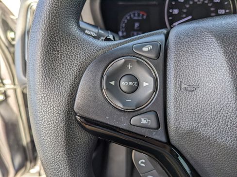 Used 2022 Honda HR-V EX image 35