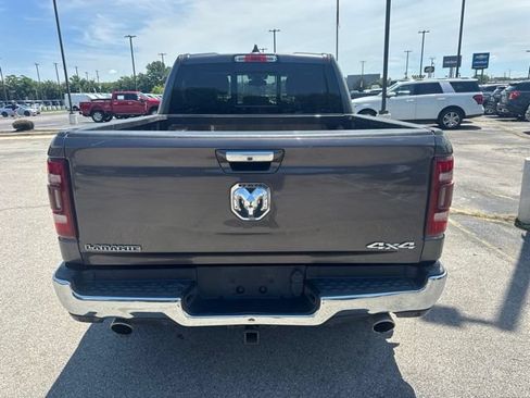 Used 2019 RAM 1500 Laramie AWD/4WD image 3