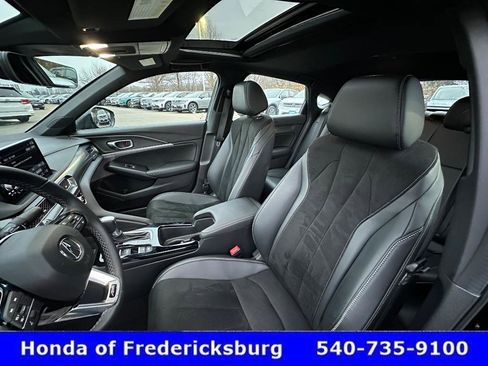 Used 2024 Acura Integra A-Spec image 17