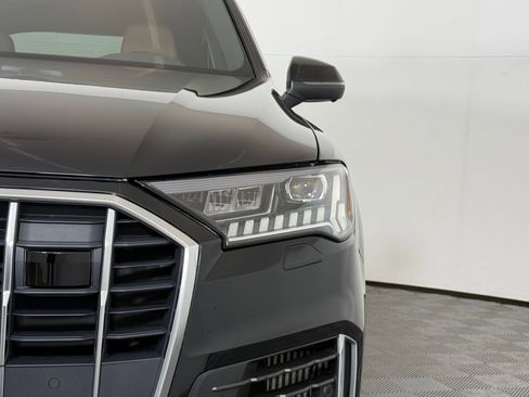 Certified 2023 Audi Q7 3.0T Premium w/ Convenience Package image 10