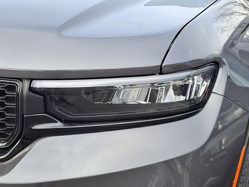 New 2025 Jeep Grand Cherokee Limited image 4