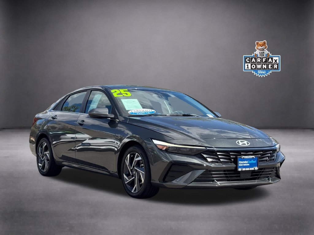 Certified 2025 Hyundai Elantra SEL FWD image 2