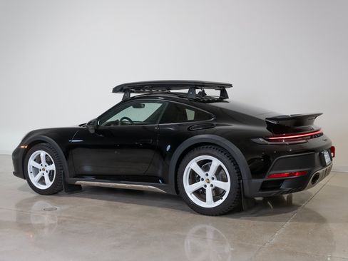 Used 2024 Porsche 911 Dakar w/ Extended Race-Tex Package AWD/4WD image 83