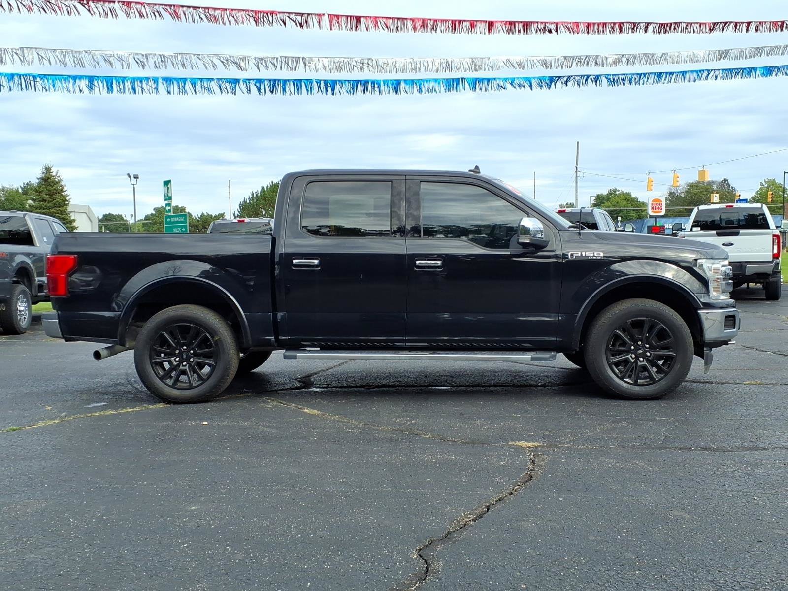 Used 2019 Ford F150 Lariat w/ Equipment Group 502A Luxury AWD/4WD image 17