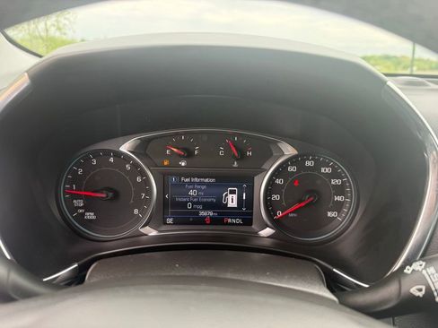 Used 2024 Chevrolet Equinox LT FWD image 35