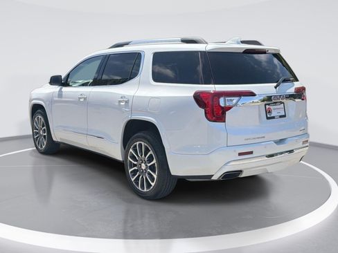 Used 2022 GMC Acadia Denali w/ Denali Ultimate Package AWD/4WD image 5