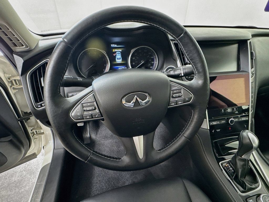 Used 2017 INFINITI Q50 3.0t Premium w/ 3.0T Premium Plus Package AWD/4WD image 12